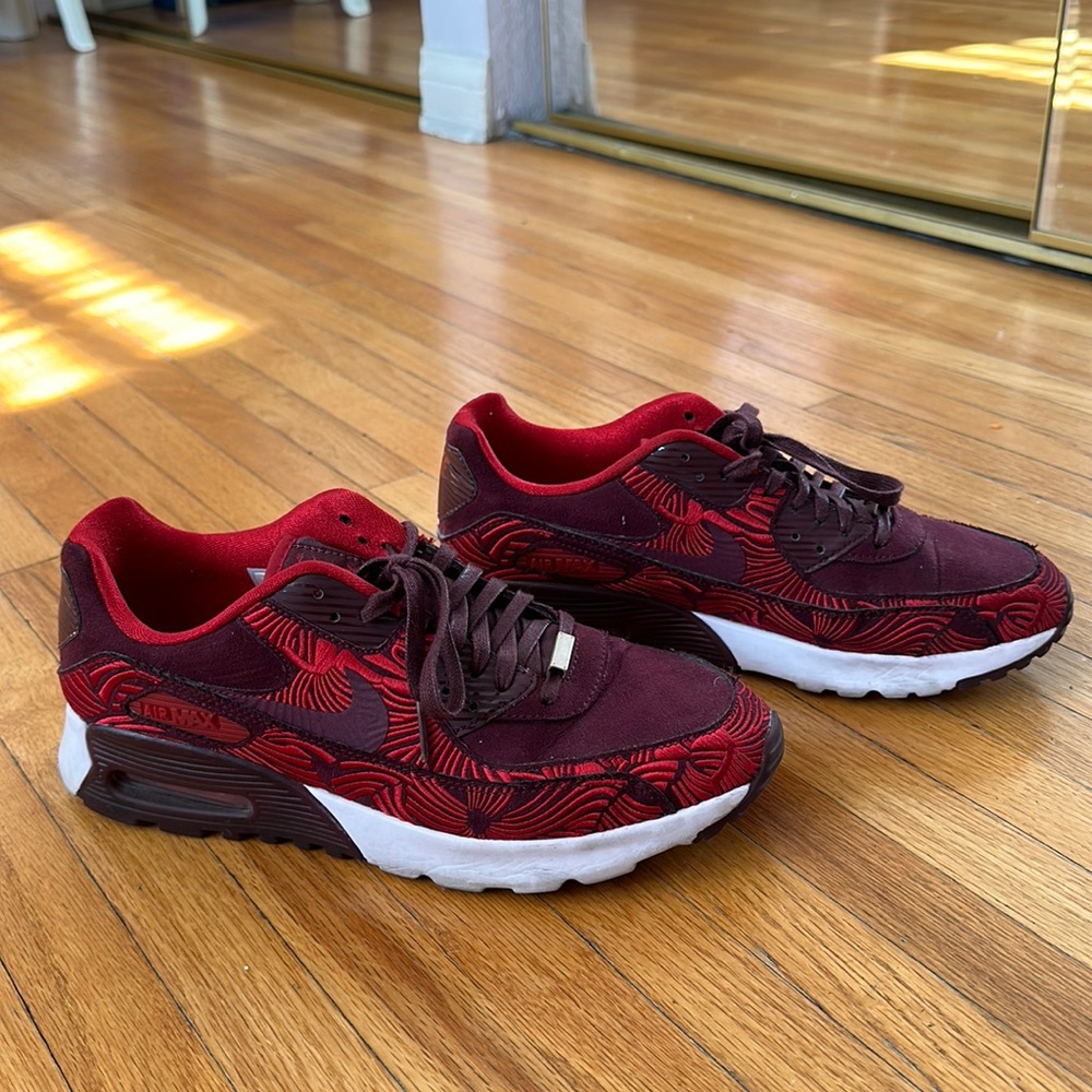 Nike Air Max special edition size 8.5